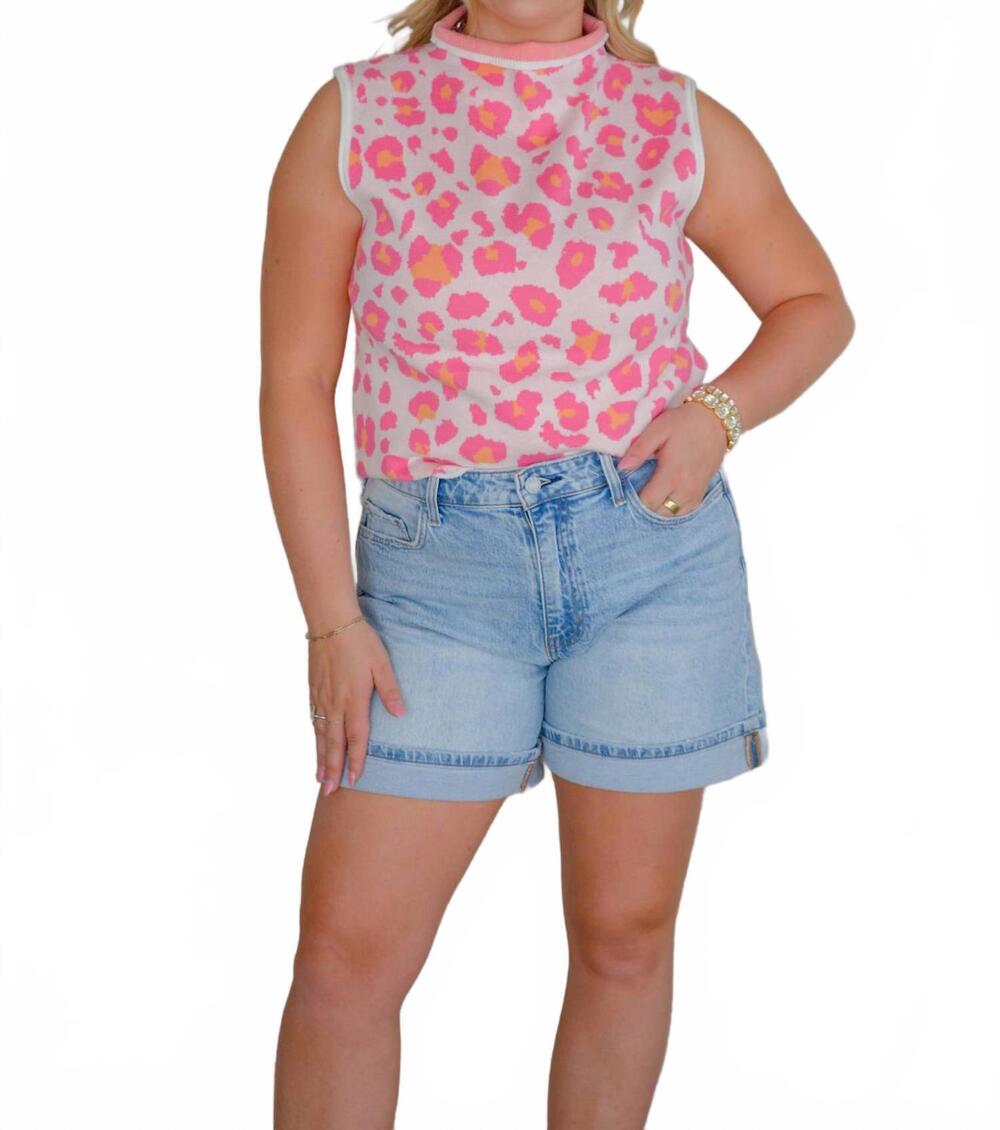 NEW ENTRO statement maker mockneck top in pink